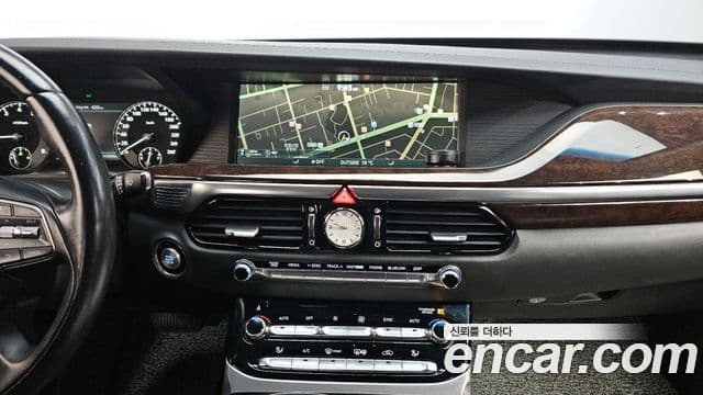 Genesis EQ900 Luxury, 2017 15