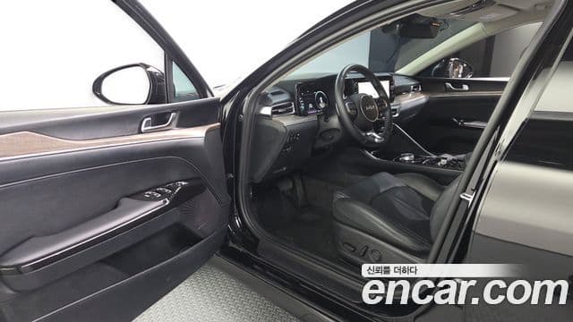 Kia K5 гибрид 3세대 Noblesse, 2023 11