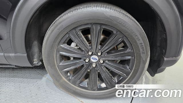 Ford Explorer 6세대 2.3 Limited 4WD, 2020 все фото