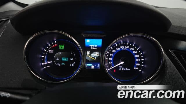 Hyundai Sonata гибрид Premium, 2014 8