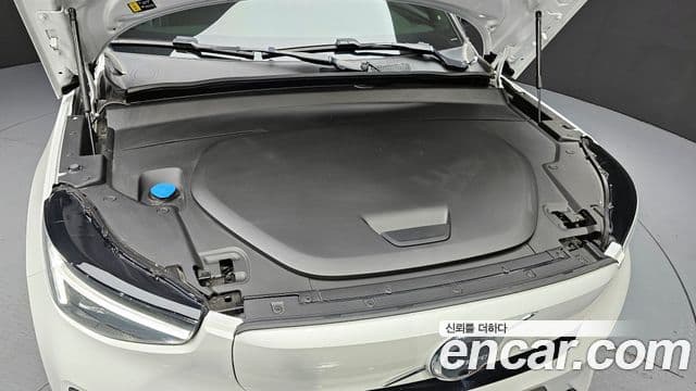 Volvo XC40 Recharge twin Ultimate, 2024 6