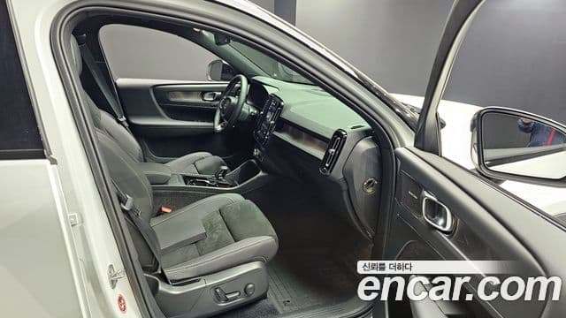 Volvo XC40 Recharge twin Ultimate, 2024 11