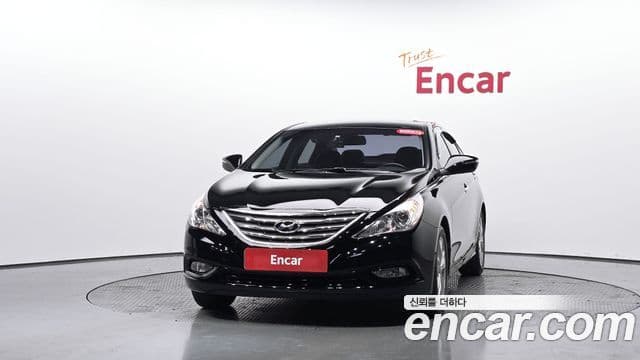 Hyundai YF Sonata Premier, 2012 3