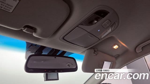 Hyundai YF Sonata Premier, 2012 21