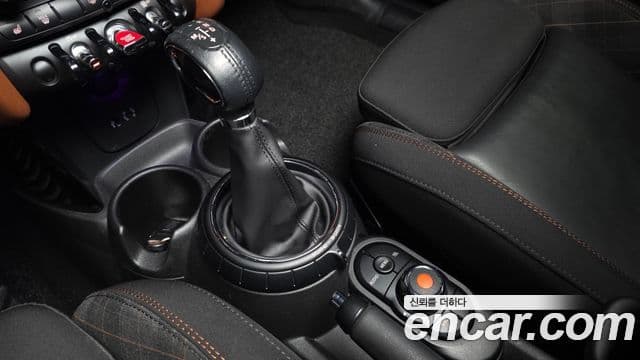 Mini Cooper 3세대, 2017 9