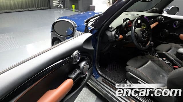 Mini Cooper 3세대, 2017 11