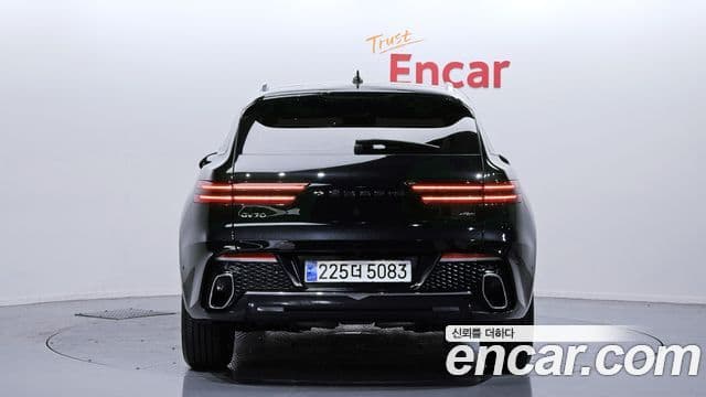 Genesis GV70, 2024 4
