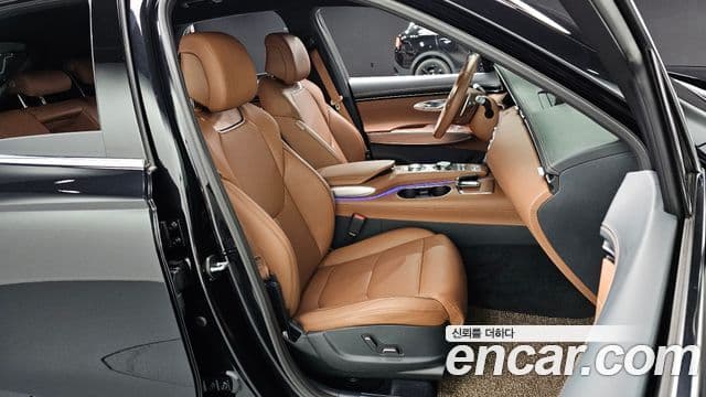 Genesis GV70, 2024 10