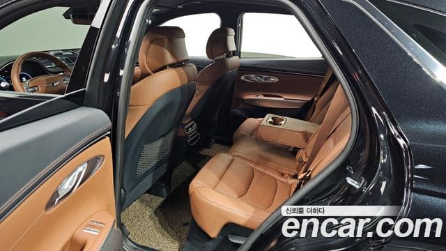 Genesis GV70, 2024 17