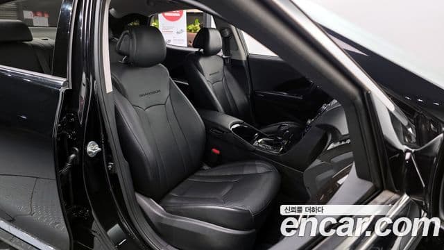 Hyundai Grandeur HG Luxury, 2011 10