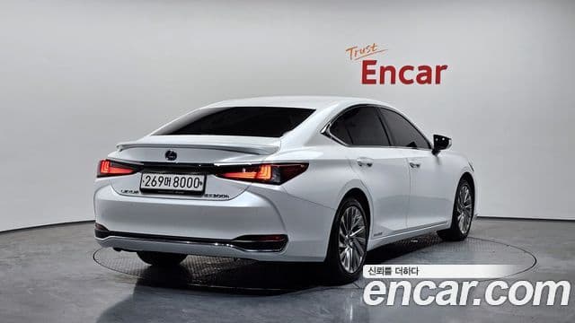 Lexus ES300h 7세대 Luxury Plus, 2020 2