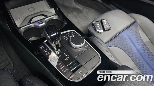 BMW 1시리즈 (F40) 120i M Sport, 2024 9