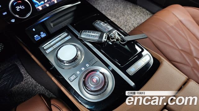 Genesis G80 (RG3) бензин 2.5 турбо AWD, 2024 9