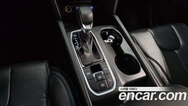 Hyundai Santa Fe TM Exclusive, 2020 9