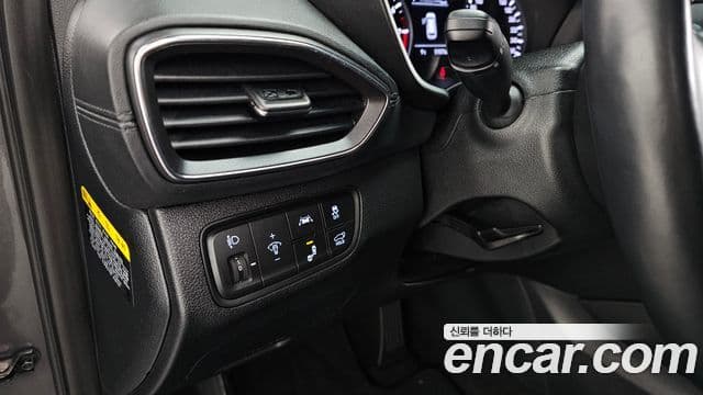 Hyundai Santa Fe TM Exclusive, 2020 16