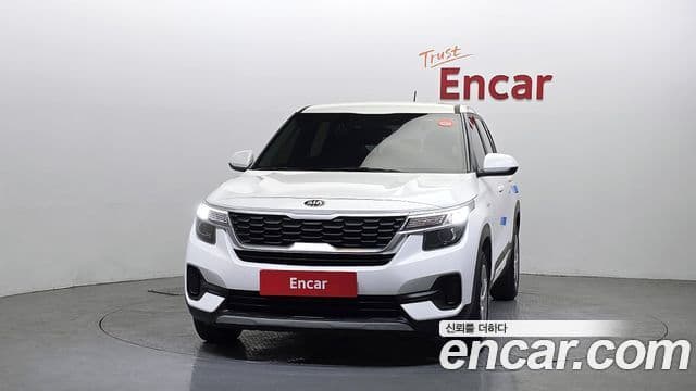 Kia Seltos Trendy, 2022 3