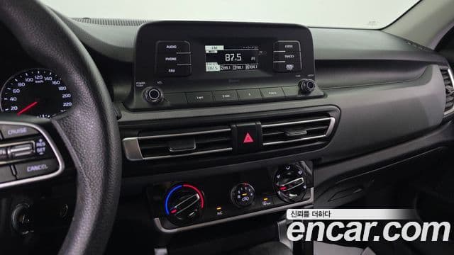 Kia Seltos Trendy, 2022 18