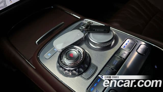 Genesis G90 (RS4) бензин 3.5 турбо AWD, 2023 9