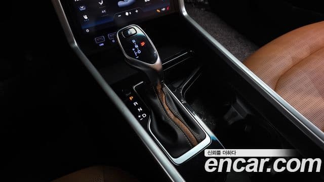 KG모빌리티(SsangYong) Torres T7, 2023 9