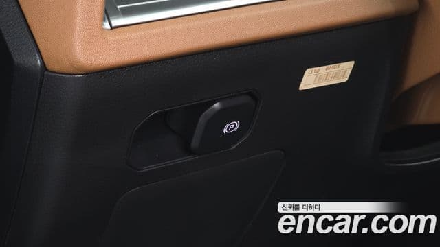 KG모빌리티(SsangYong) Torres T7, 2023 16