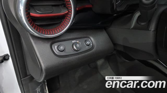 Chevrolet(GM대우) Trax кроссовер 1.2 Red Line, 2025 19