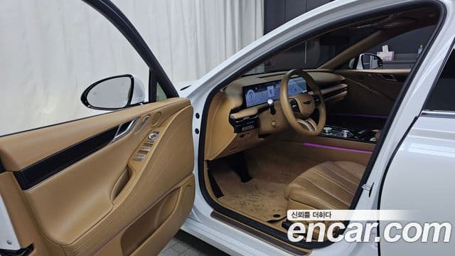 Genesis G80 (RG3) бензин 2.5 турбо 2WD, 2025 11