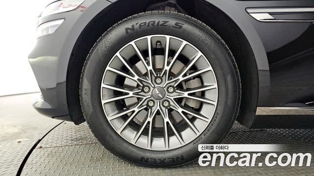 Genesis G80 (RG3) бензин 2.5 турбо AWD, 2022 все фото