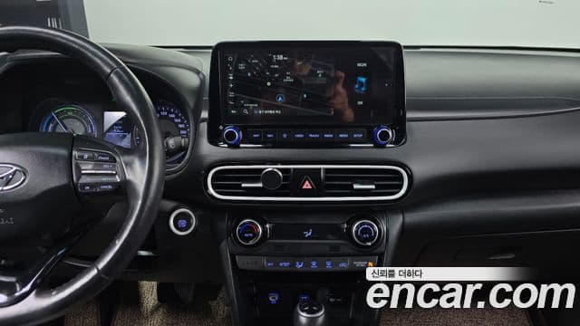 Hyundai Kona гибрид Special, 2020 15