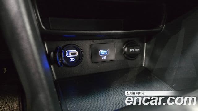 Hyundai Kona гибрид Special, 2020 19