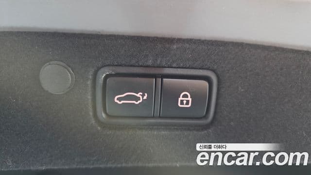 Hyundai The / новый New Grandeur IG гибрид Calligraphy, 2023 20