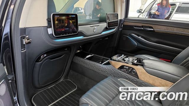 Genesis G90 лимузин Prestige, 2021 17