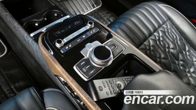 Genesis G90 лимузин Prestige, 2021 18