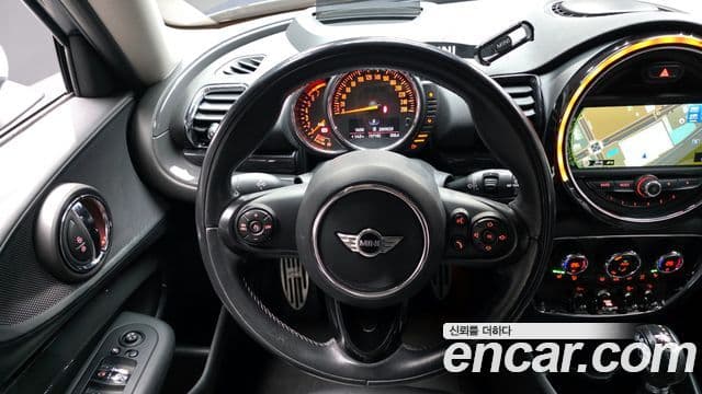 Mini Cooper S 클럽맨 2세대, 2016 13