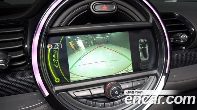 Mini Cooper S 클럽맨 2세대, 2016 14