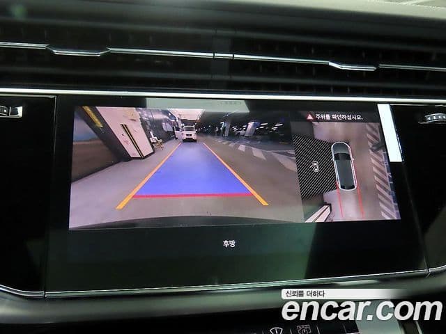 Audi Q8 (4M) Premium, 2026 9