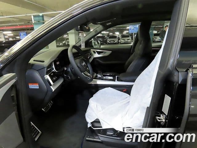 Audi Q8 (4M) Premium, 2026 16