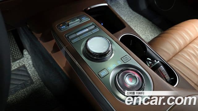 Genesis GV70, 2023 9