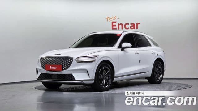 Genesis electrified GV70 e-AWD, 2022 1