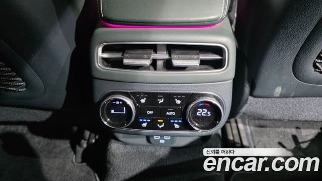 Genesis electrified GV70 e-AWD, 2022 19