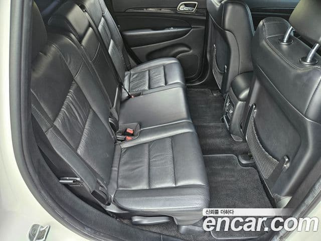 Jeep Grand Cherokee WK2, 2012 17