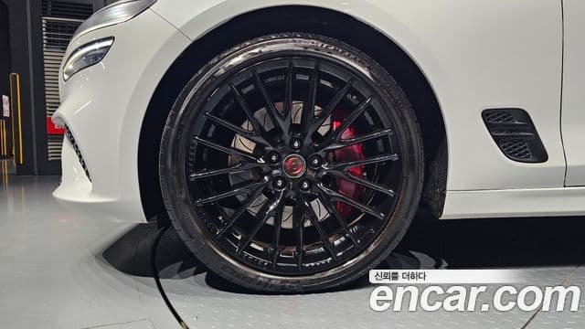 Genesis The / новый New G70, 2021 все фото