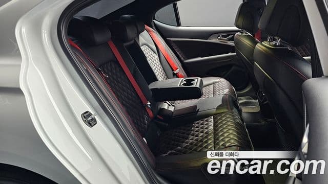 Genesis The / новый New G70, 2021 12