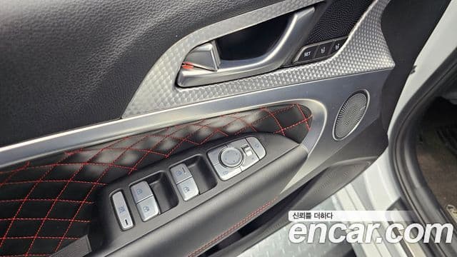 Genesis The / новый New G70, 2021 16