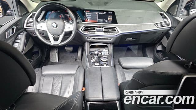 BMW X7 (G07) xDrive 30d Design Pure Excellence 6인승, 2020 7