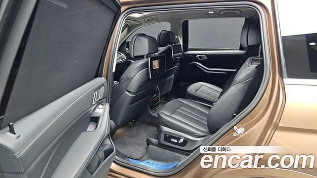 BMW X7 (G07) xDrive 30d Design Pure Excellence 6인승, 2020 13