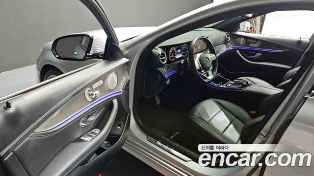 Mercedes-Benz E-класс W213 AMG Line, 2020 10