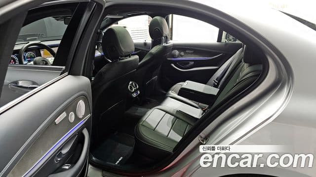 Mercedes-Benz E-класс W213 AMG Line, 2020 11