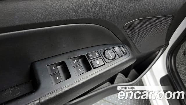 Hyundai Avante AD 1.6 GDI Value Plus, 2018 17