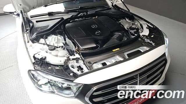 Mercedes-Benz E-класс W214 Avantgarde, 2025 6