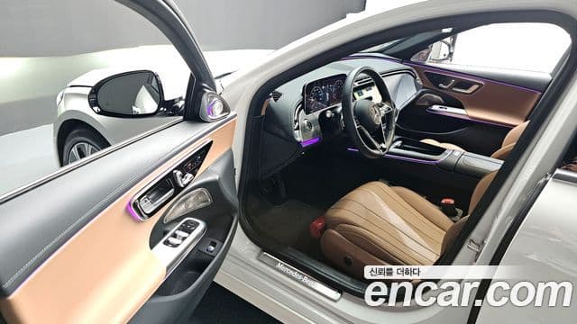 Mercedes-Benz E-класс W214 Avantgarde, 2025 10